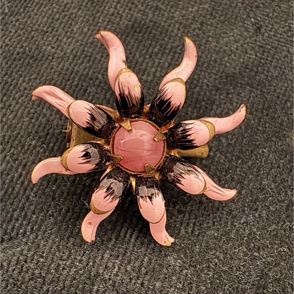 Vintage Pink Enamel Flower Brooch Black Tip Petals Gold Tone Retro